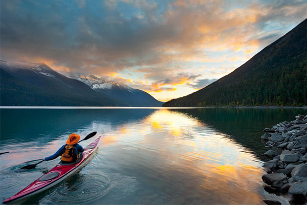 kayaking in oman